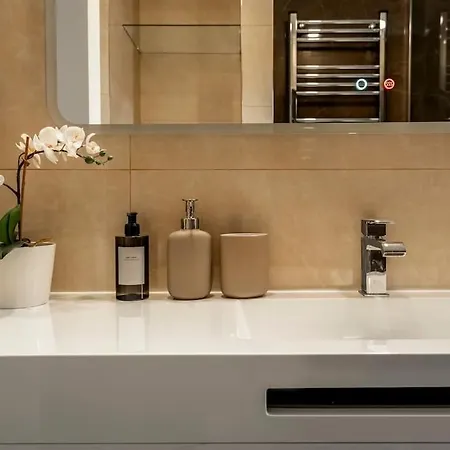 Apartamento Ocean Breeze - T1 In By Lisbeyond Cascais