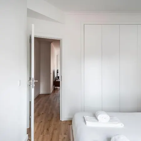 Ocean Breeze - T1 In By Lisbeyond Cascais